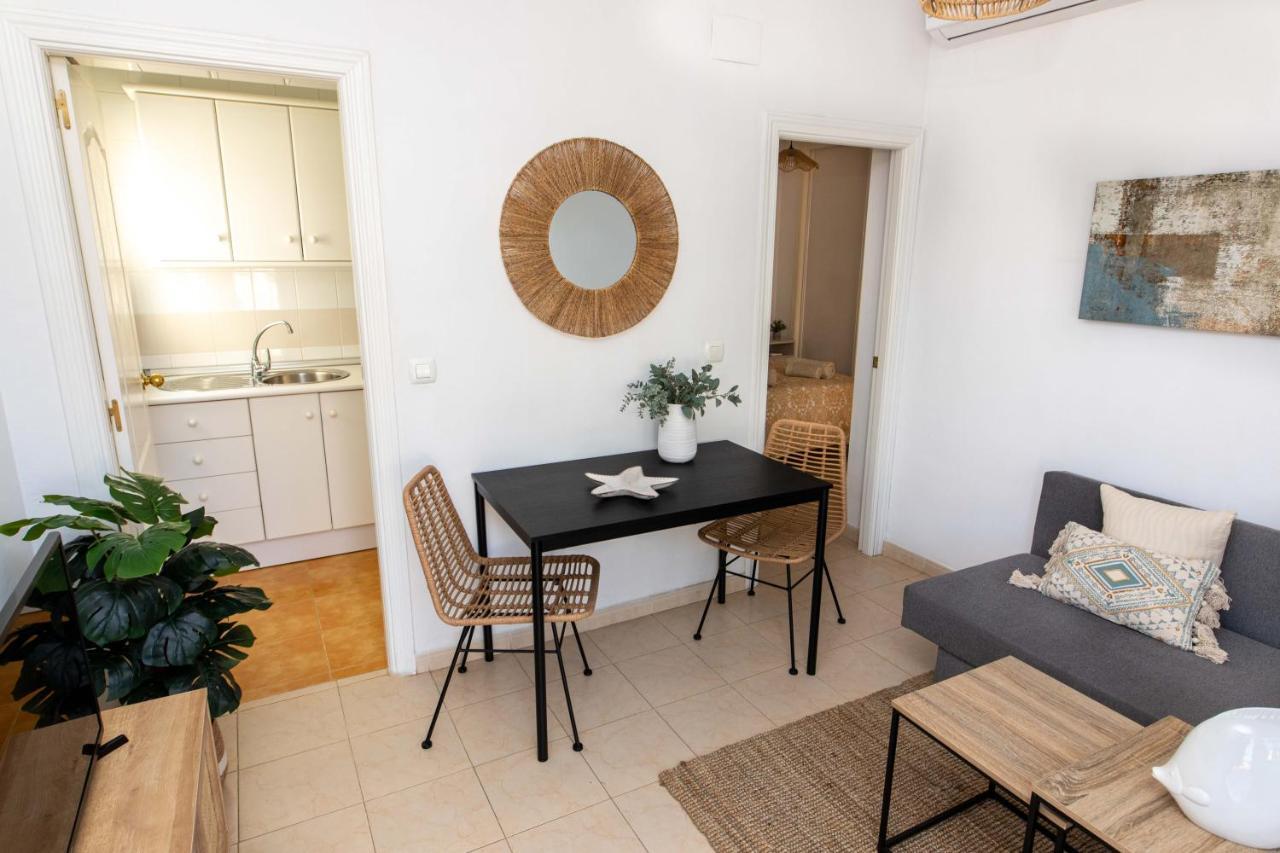 Apartamento Pedregalejo Playa Málaga Exteriör bild
