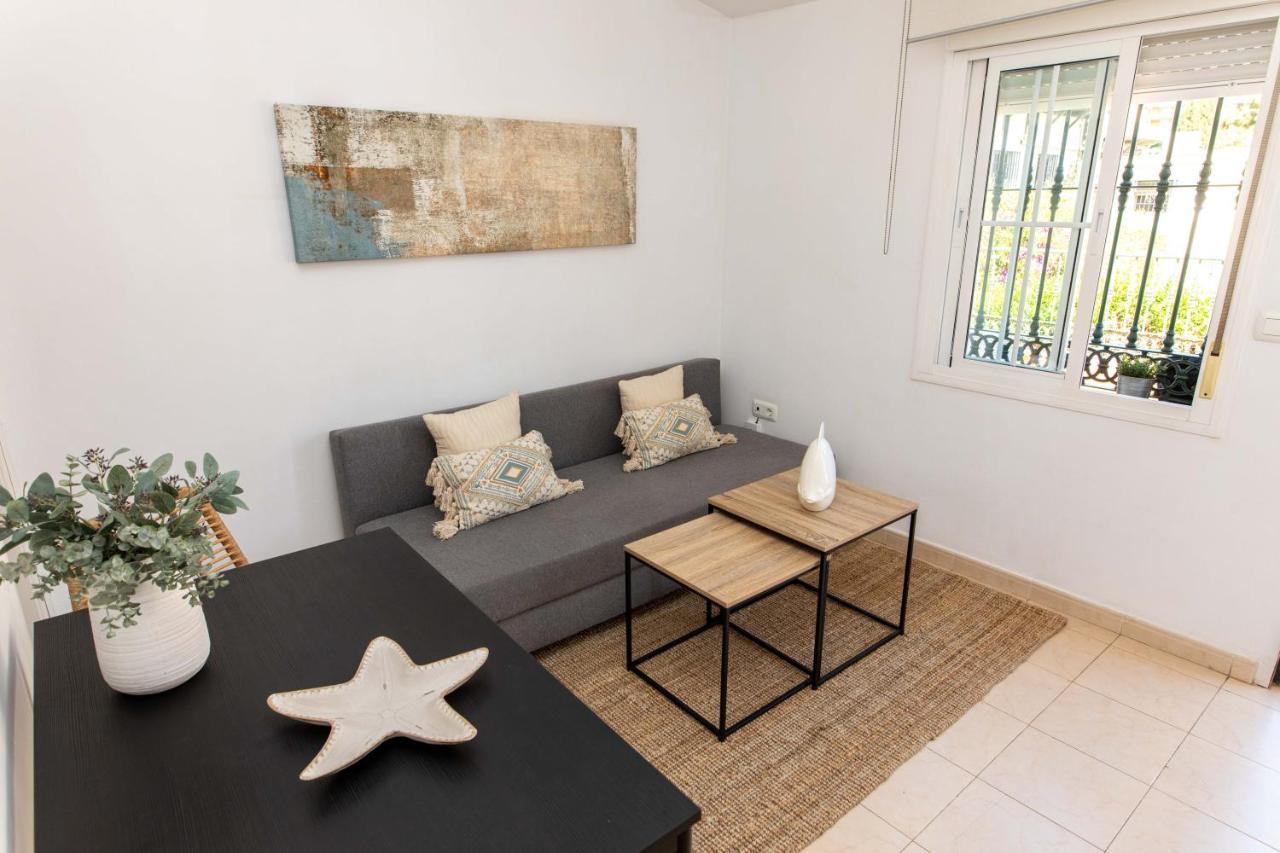 Apartamento Pedregalejo Playa Málaga Exteriör bild