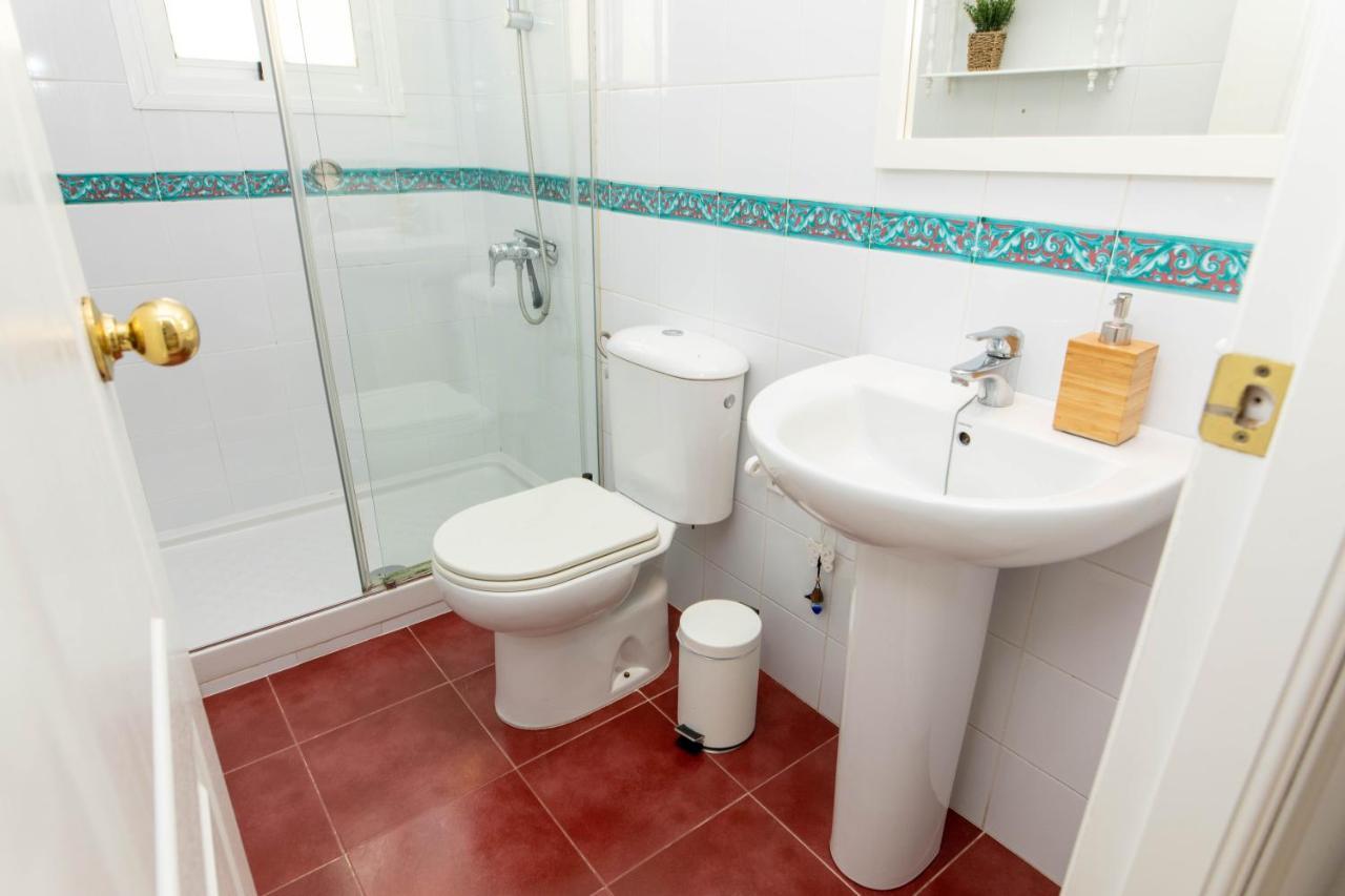 Apartamento Pedregalejo Playa Málaga Exteriör bild