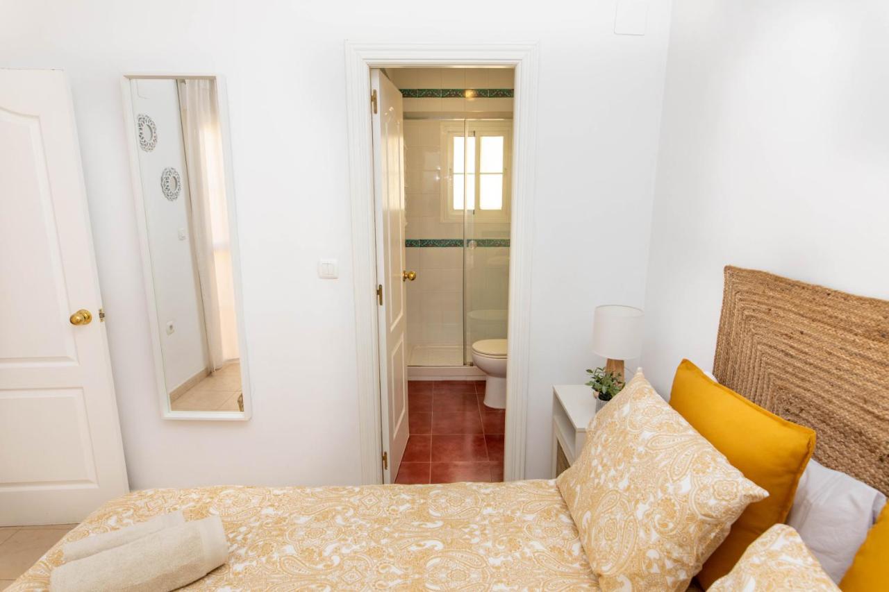 Apartamento Pedregalejo Playa Málaga Exteriör bild