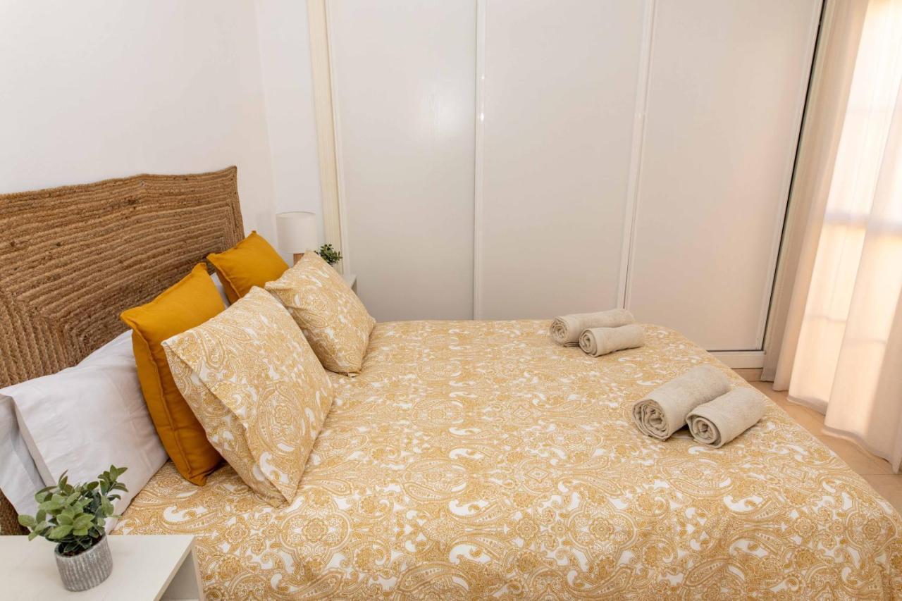 Apartamento Pedregalejo Playa Málaga Exteriör bild